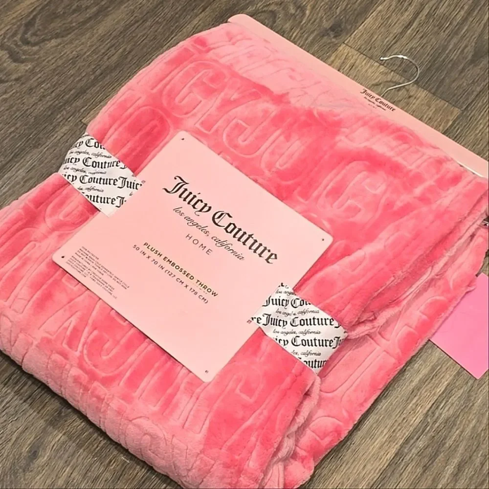 Juicy Couture Juicy‎ Embossed Plush Throw Blanket